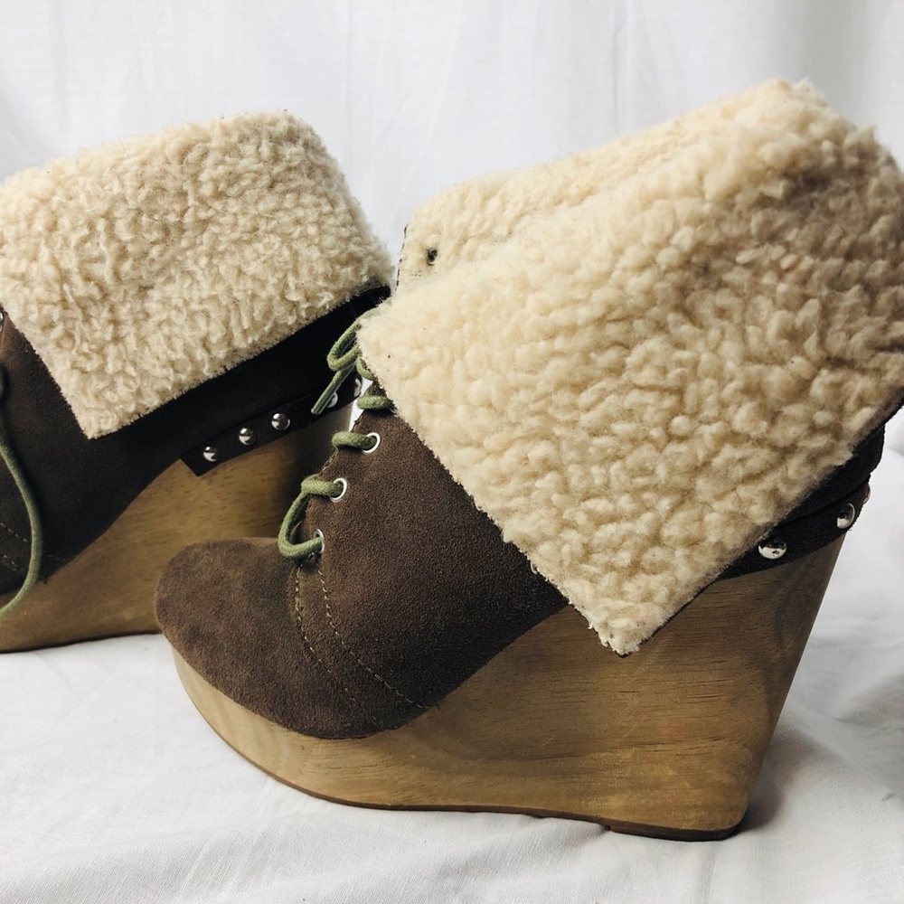 Fur wedge heels size 7